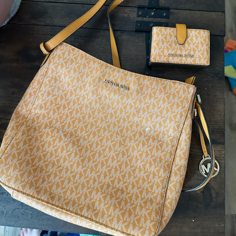 Michael Kors purse